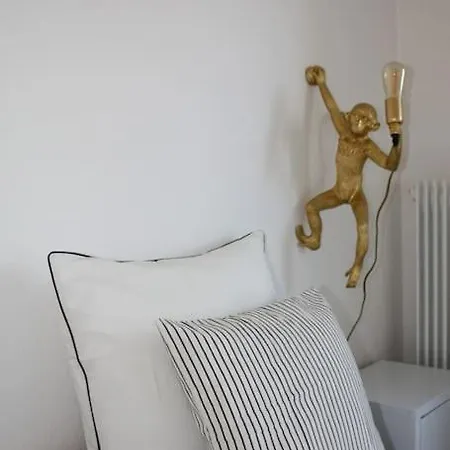 아파트 Superb Apt- Garden- 3 Parkings, Near Petite Venise ! *