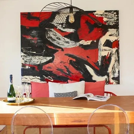 Superb Apt- Garden- 3 Parkings, Near Petite Venise ! *
